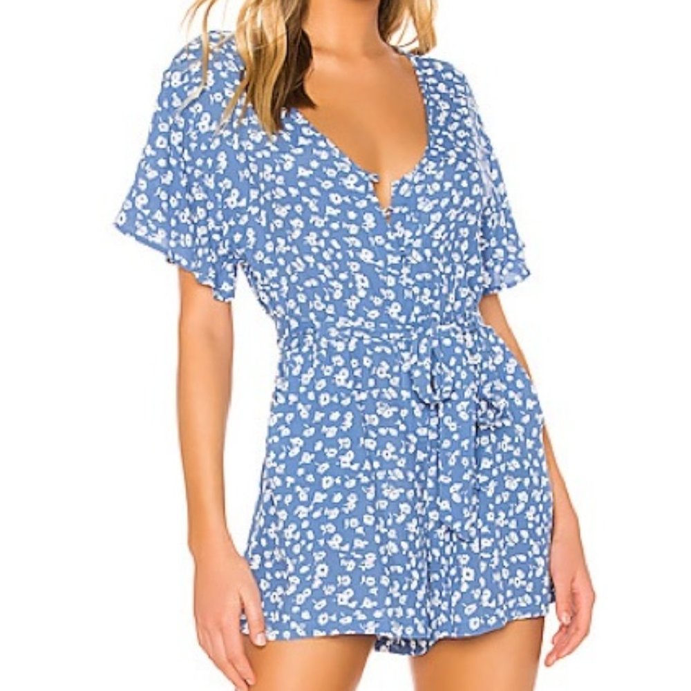 Rails blue daisy Sophia short Romper NWT